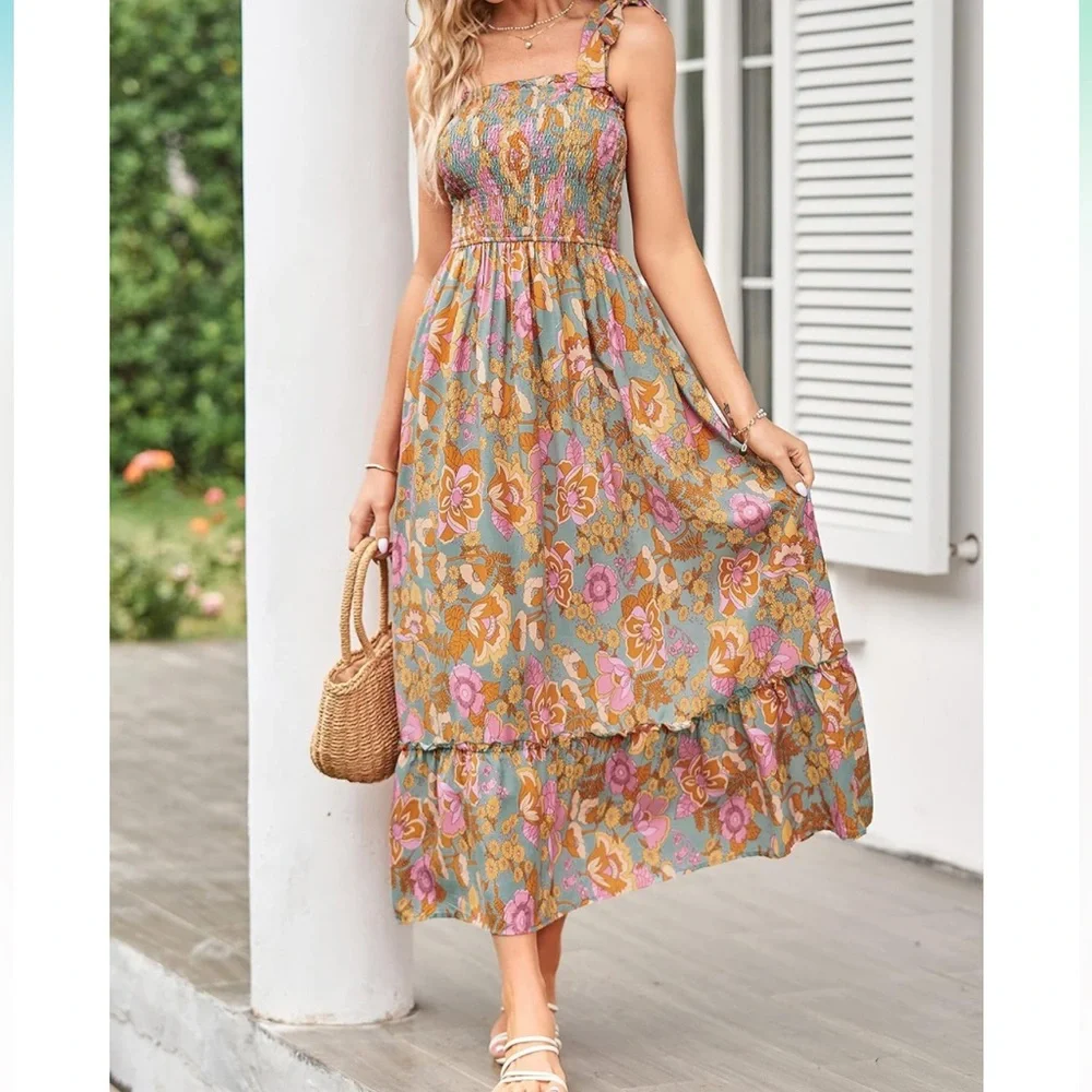 ✨HP!✨ Perfect Floral 🌺 - Picture 2 of 4